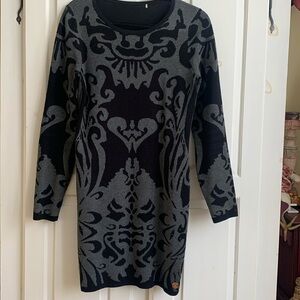 Super sleek dress or tunic